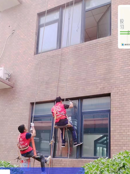 连南承接各类窗户玻璃维修